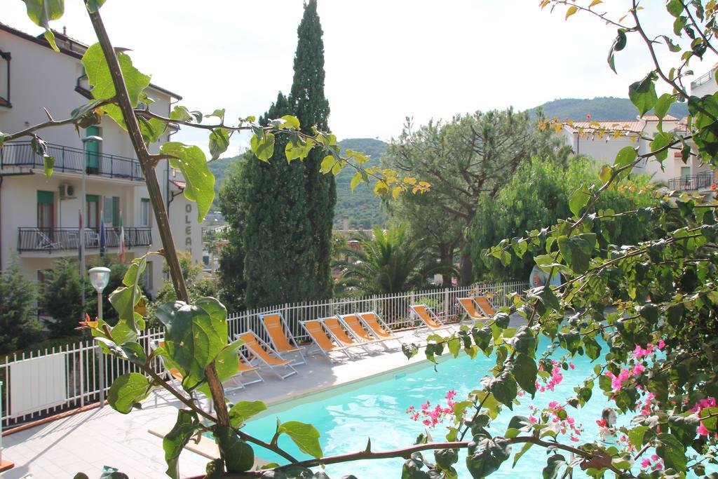 פייטרה ליגורה Residence Oleandro מראה חיצוני תמונה